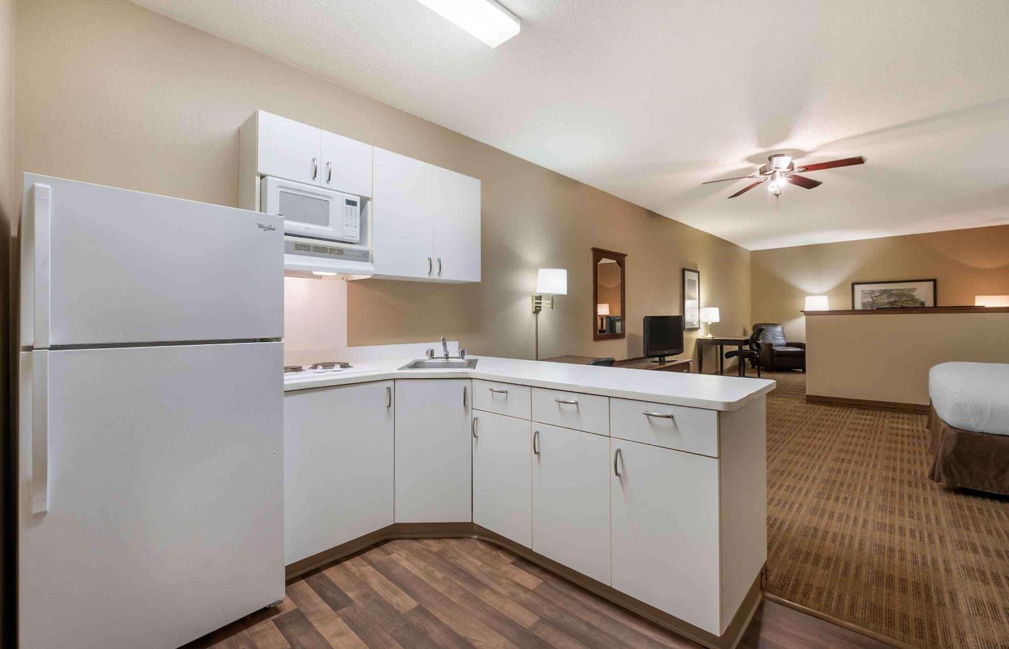 Extended Stay America Select Suites - Peoria - North Exterior photo
